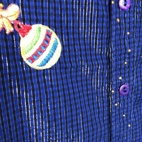 BOBBIE BROOKS Holiday Button Down Blouse - Picture 3 of 8